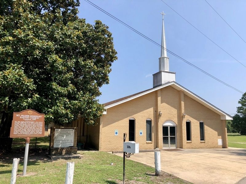 Mt. Pilgrim Missionary Baptist Church image. Click for full size.