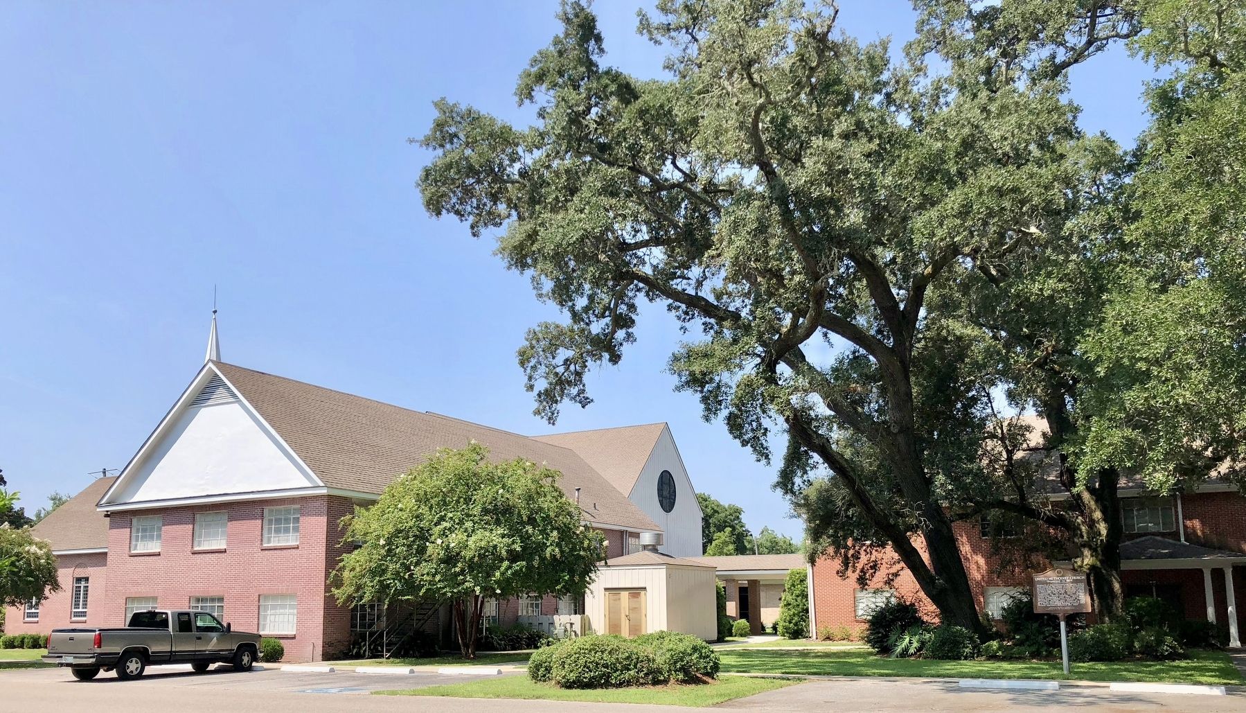 United Methodist Church image. Click for full size.
