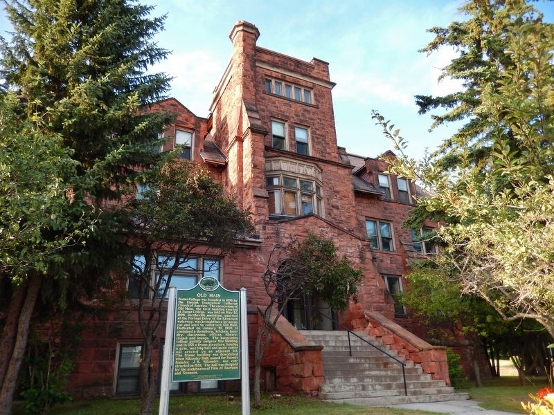 Old Main / Suomi College Marker (<i>wide view</i>) image. Click for full size.