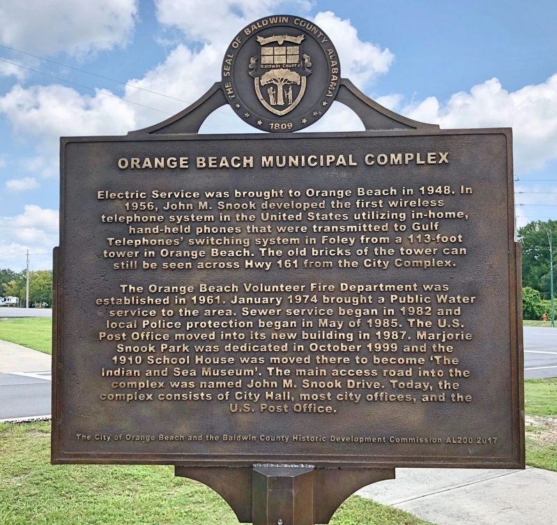 Orange Beach Municipal Complex Marker (reverse) image. Click for full size.