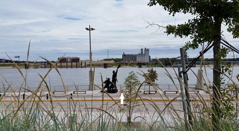 The Captains' Return Marker (<i>wide view looking east across the Mississippi River</i>). Click for full size. The Captains' Return Marker (<i>wide view looking east across the Mississippi River</i>) image. Click for full size.