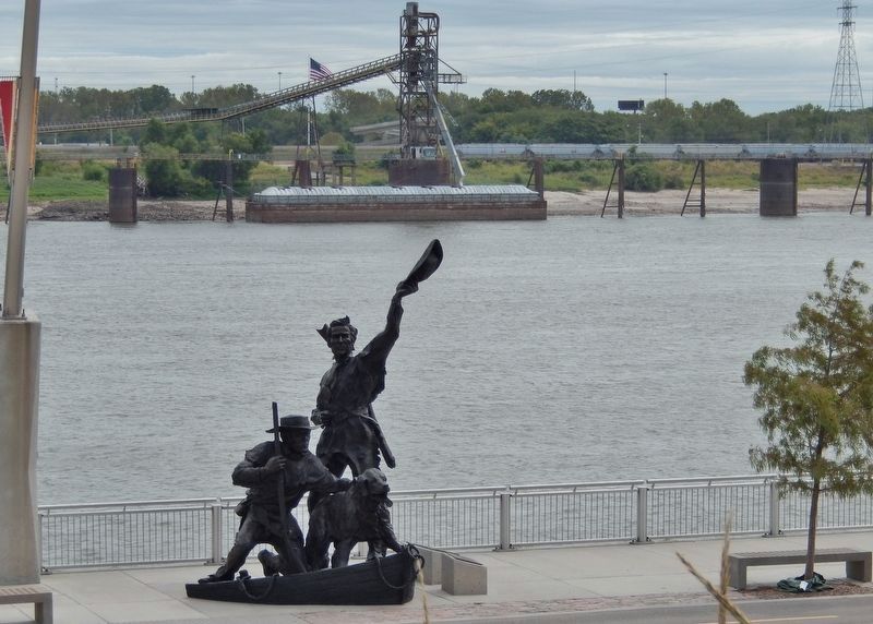 The Captains' Return Sculpture (<i>wide view looking east; Mississippi River in background</i>) image. Click for full size.