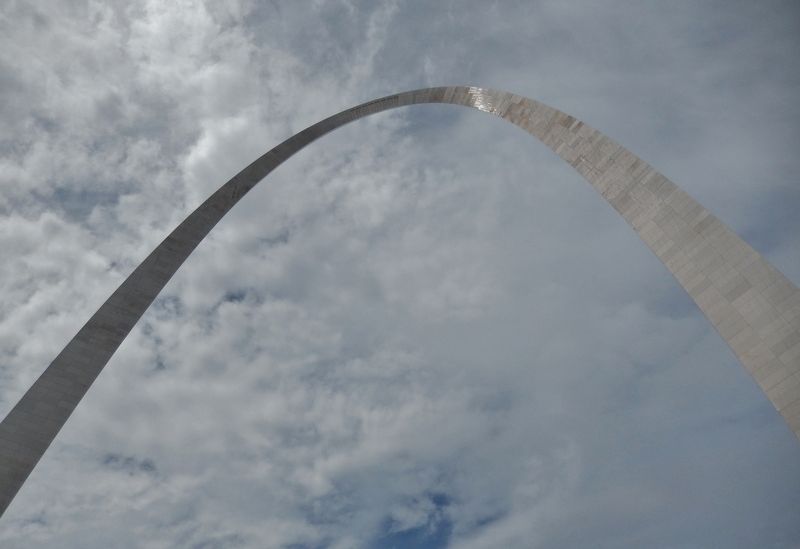 Gateway Arch (<i>view from marker</i>) image. Click for full size.