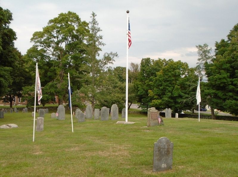 Olde Burial Grounds and Marker image. Click for full size.