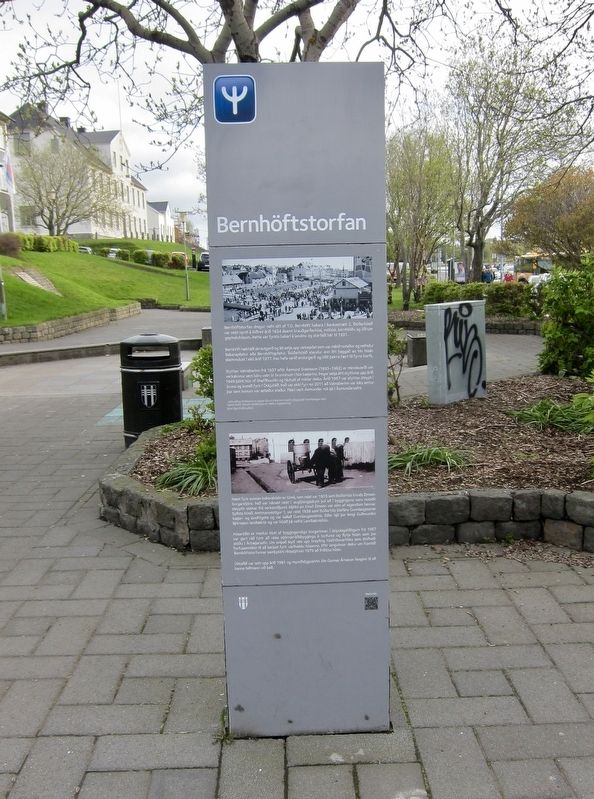 Bernhöftstorfan Marker - Icelandic Side. Click for full size. Bernhöftstorfan Marker - Icelandic Side image. Click for full size.