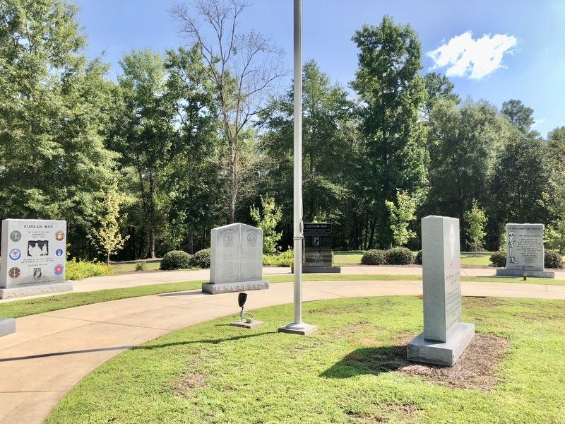 Baldwin County Vietnam War Memorial to right of flagpole. image. Click for full size.