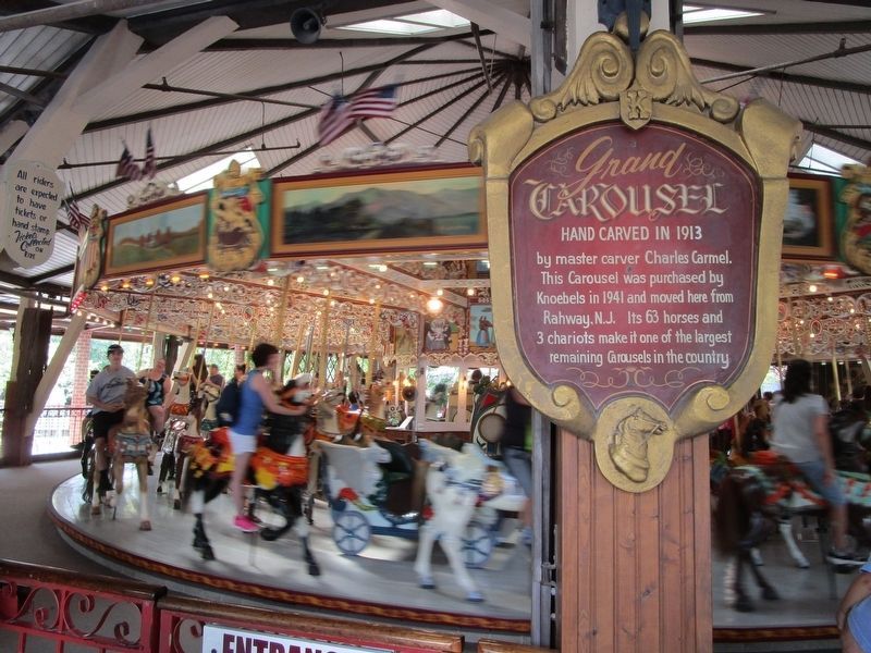 Grand Carousel & Marker image. Click for full size.