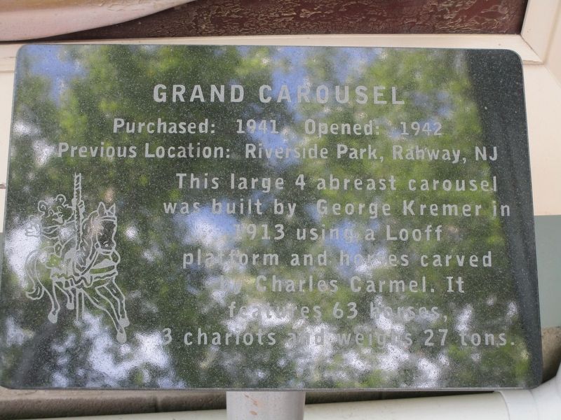 Grand Carousel Plaque image. Click for full size.