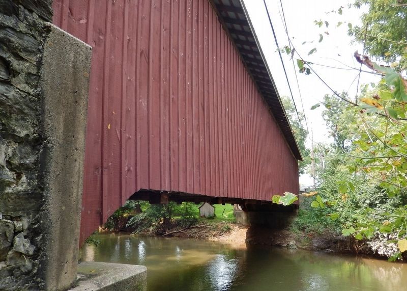 Leaman Place Bridge (<i>side view; Pequea Creek below</i>) image. Click for full size.