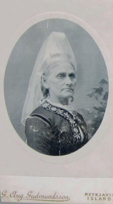Marker detail: �orbj�rg Sveinsd�ttir image. Click for full size.