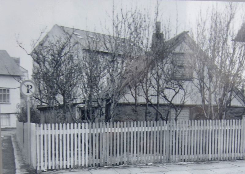 Marker detail: <i>Tobbukot</i>, or �orbj�rg's cottage, just before it was demolished in 1965. image. Click for full size.