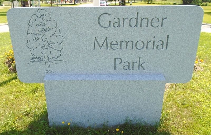 Gardner Memorial Park Entrance Marker image. Click for full size.