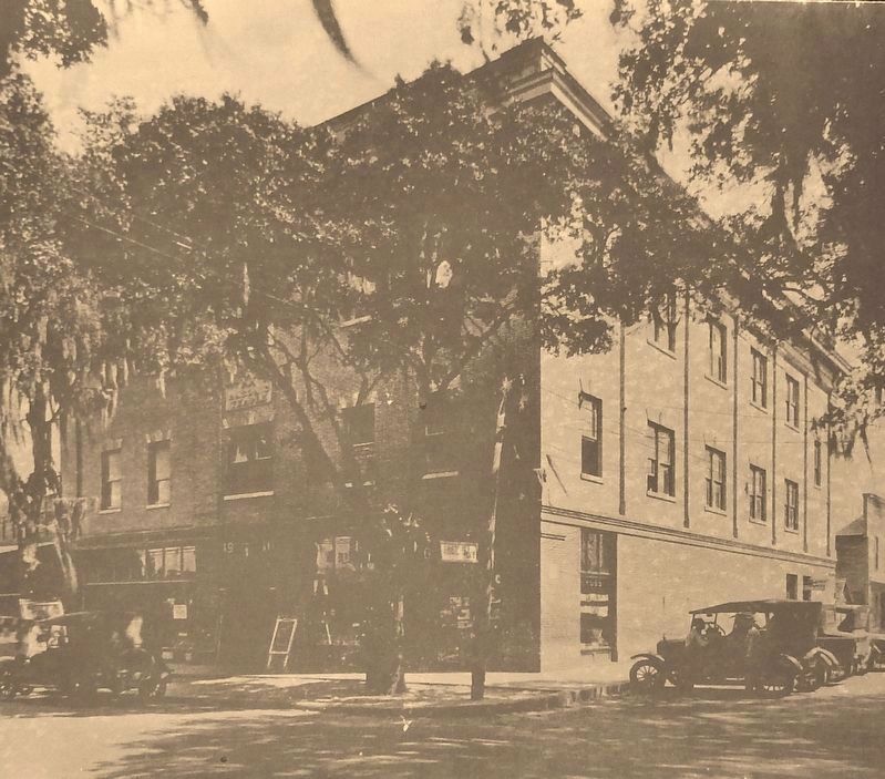 Marker detail: Masonic Temple (<i>historic photo; northwest corner</i>) image. Click for full size.