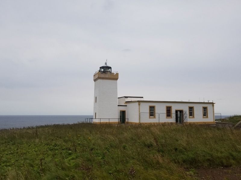 Duncansby Head Lighthouse image. Click for full size.