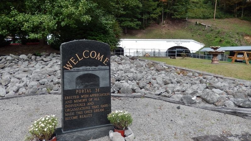 Welcome to Portal 31 - Monument. Click for full size. Welcome to Portal 31 - Monument image. Click for full size.