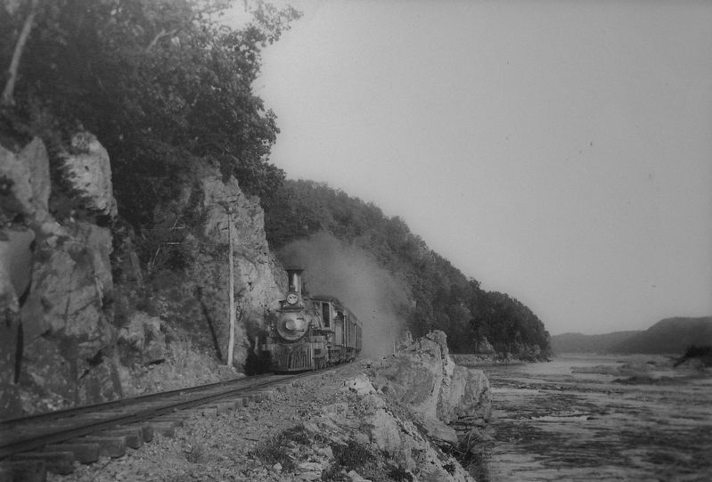 Marker detail: steam locomotive image. Click for full size.