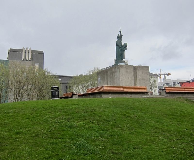 Ingólfur Arnarson Statue and Marker - wider view. Click for full size. Ingólfur Arnarson Statue and Marker - wider view image. Click for full size.