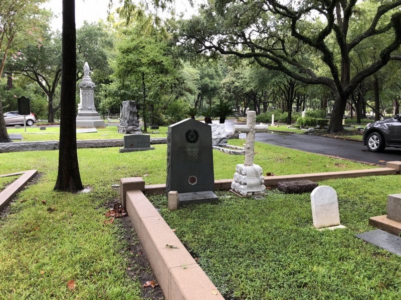 Edwin Fairfax Gray Marker. Click for full size. Edwin Fairfax Gray Marker image. Click for full size.