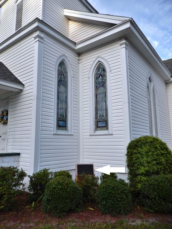 First Methodist Church of Jasper (<i>southwest corner detail view; marker visible at center</i>) image. Click for full size.