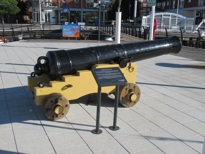 Noon Day Gun and Marker. Click for full size. Noon Day Gun and Marker image. Click for full size.