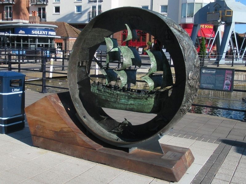 HMS Sirius Sculpture image. Click for full size.