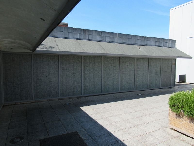 Royal Navy Submarine Memorial. Click for full size. Royal Navy Submarine Memorial image. Click for full size.