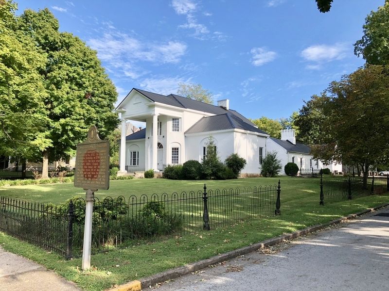 Townhouse <small>of</small> Maj. Richard Bibb and marker. image. Click for full size.