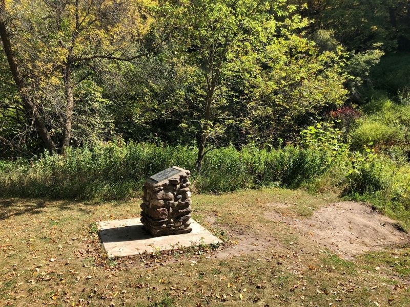 Sieche Hollow Marker image. Click for full size.