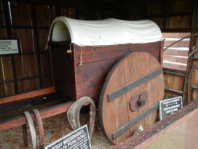 Red River Cart in barn. Click for full size. Red River Cart in barn image. Click for full size.