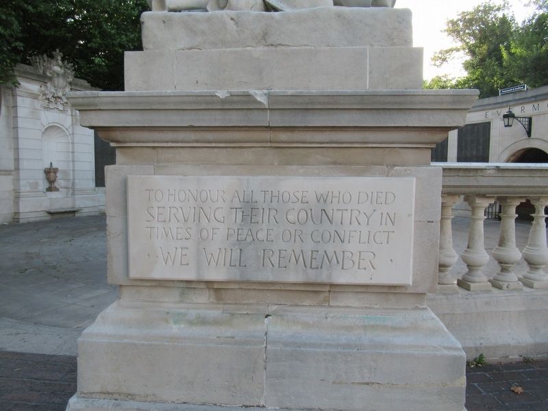 Portsmouth World War I Cenotaph image. Click for full size.