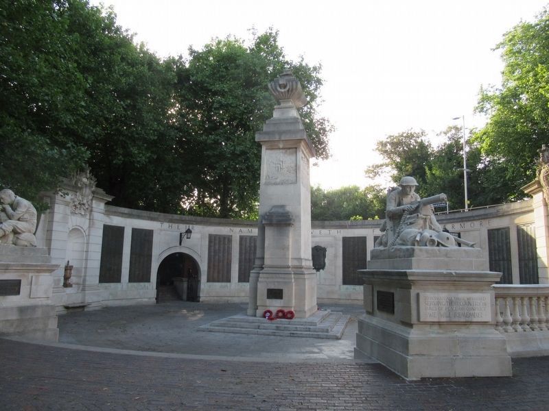 Portsmouth World War I Cenotaph. Click for full size. Portsmouth World War I Cenotaph image. Click for full size.