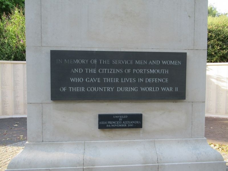 Portsmouth World War II Memorial image. Click for full size.