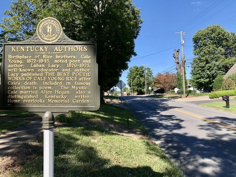 Looking north towards Webster County Courthouse. image. Click for full size.