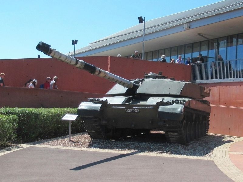 Challenger I Main Battle Tank image. Click for full size.