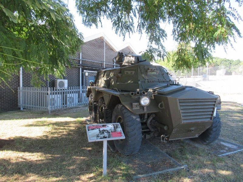 FV603B Armoured Personnel Carrier image. Click for full size.