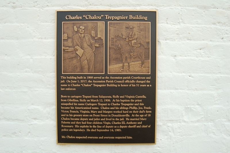 Charles "Chalou" Trepagnier Building Marker image. Click for full size.