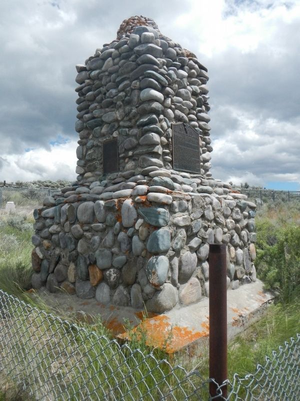 The Salmon River Mission Monument image. Click for full size.
