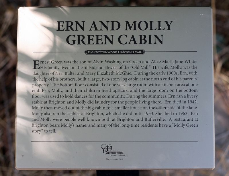 Ern and Molly Green Cabin Marker image. Click for full size.