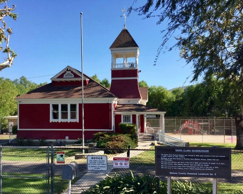 Schoolhouse and Marker image. Click for full size.