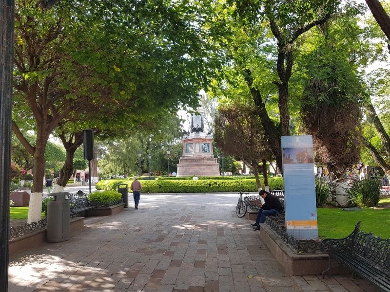 Hidalgo Memorial and Independence Garden Marker. Click for full size. Hidalgo Memorial and Independence Garden Marker image. Click for full size.