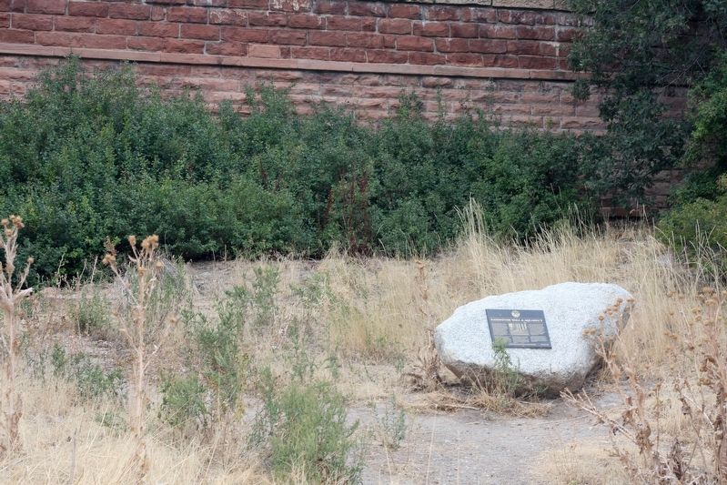 Sandstone Wall and Marker. Click for full size. Sandstone Wall and Marker image. Click for full size.