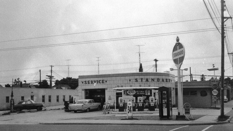 Marker detail: Hopp family Standard Oil service station, c. 1960s image. Click for full size.