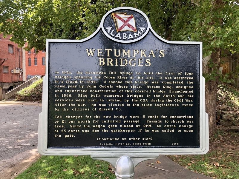 Wetumpka's Bridges Marker (repainted) image. Click for full size.
