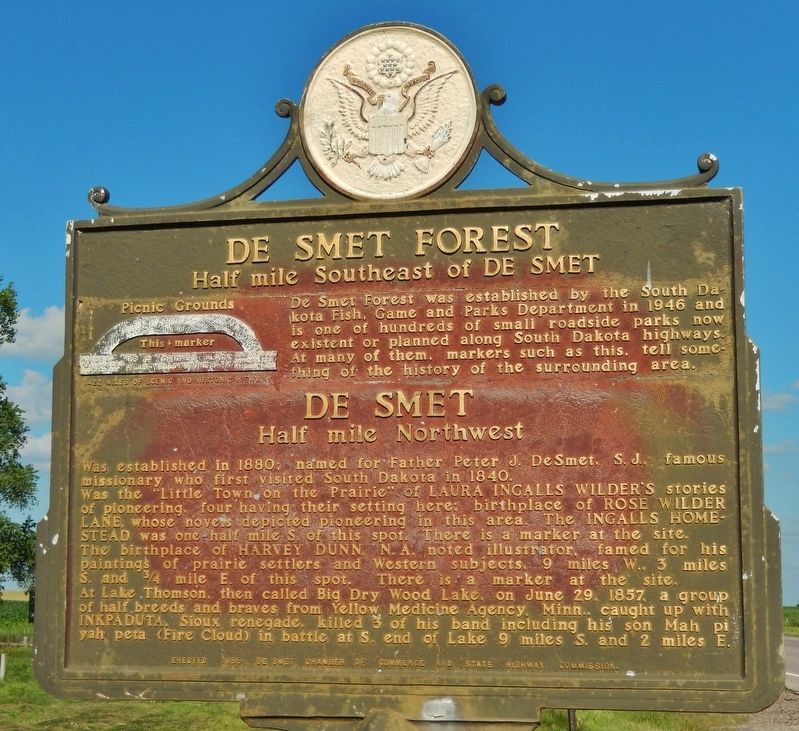 De Smet Forest / De Smet Marker image. Click for full size.