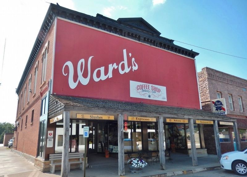 Ward's Store & Bakery (<i>corner view; marker visible left edge</i>) image. Click for full size.