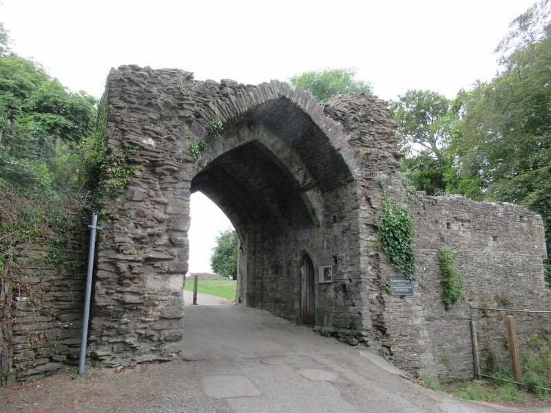 North Gate House of Launceston Castle. Click for full size. North Gate House of Launceston Castle image. Click for full size.
