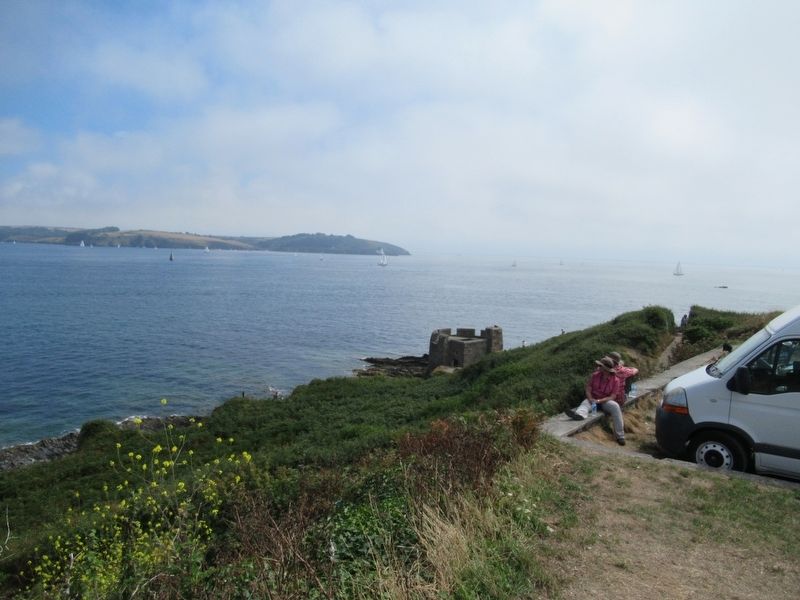 Little Dennis fort at Pendennis Point image. Click for full size.