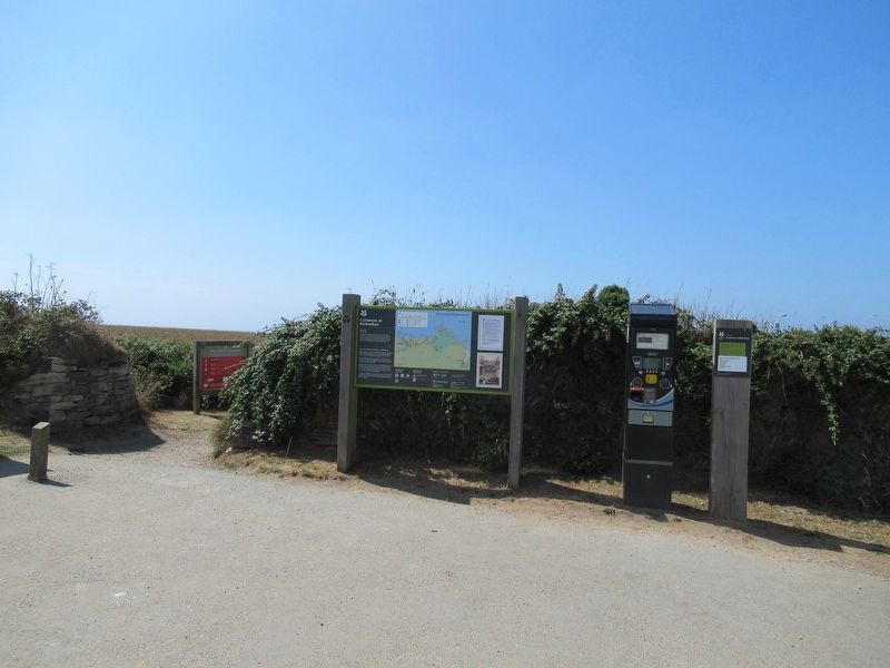 Carnewas at Bedruthan Marker. Click for full size. Carnewas at Bedruthan Marker image. Click for full size.
