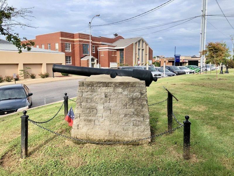 Marshall County Civil War Cannon. Click for full size. Marshall County Civil War Cannon image. Click for full size.