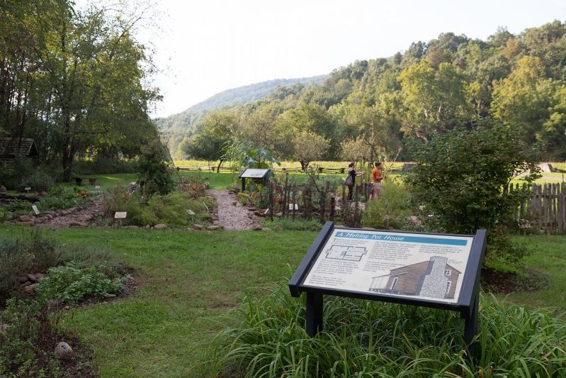 A Melting Pot House marker and its surroundings. Click for full size. A Melting Pot House marker and its surroundings image. Click for full size.